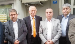 1483096_211547825697250_2020374820_n (1)