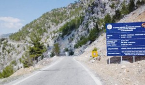 kusyuvasi-yoluna--davutoglu-ayari