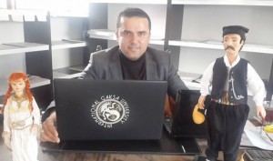 10834190_10205528088231898_882818913_n