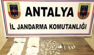 alanya-jandarmadan-eroin-operasyonu-7522854_x_o