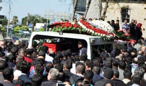 sehit-coskun-nazilli-yi-son-yolculuguna-on-bi-8302068_x_o (1)