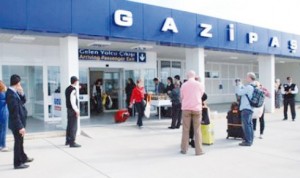 gazipasa_havalimani_yaz_sezonunu_acti_h23883
