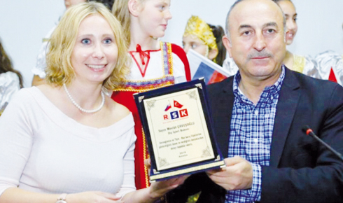 cavusoglu-ndan---kimlik--mujdesi