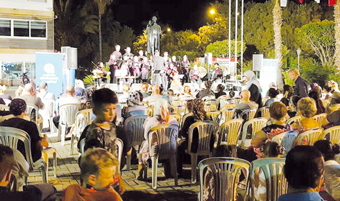 19225136_1552865144786562_6507560959362601286_n