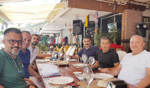 f4d53381-6106-4f56-98d4-83830e8b5454