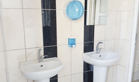 c6cb1e0d-a05a-4b37-a178-664373abf5d3