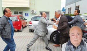 374329_499955653391825_1620490943_n