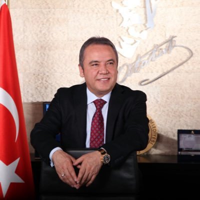 muhittin-bocek-milletin-parasiyla-muhtarlara-tatil-yaptirmam-
