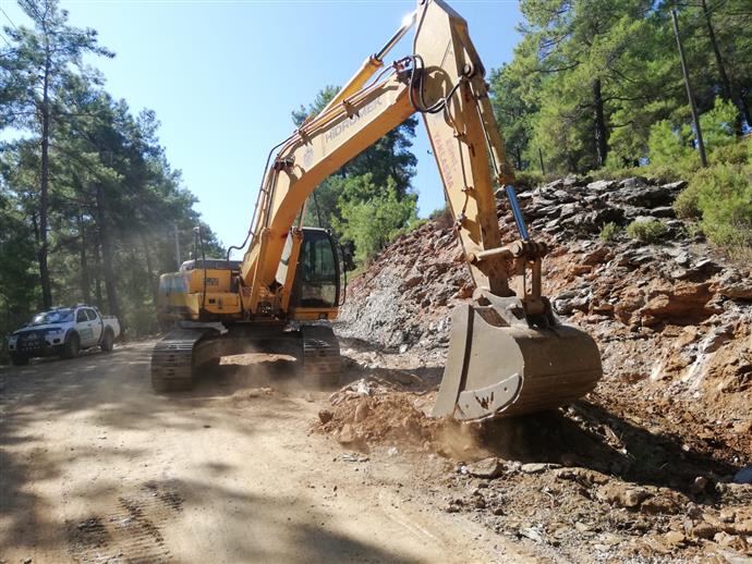 ALANYA BELEDİYESİ YENİ YOL VE BAKIM ÇALIŞMALARINI HIZLANDIRDI ALANYA BELEDİYESİ YENİ YOL VE BAKIM ÇALIŞMALARINI HIZLANDIRDI