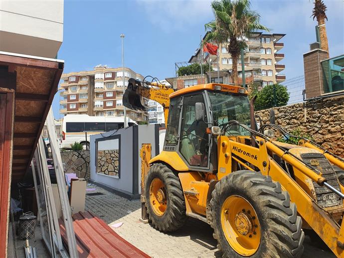 ALANYA BELEDİYESİ’NDEN KAÇAK YAPIYA GEÇİT YOK ALANYA BELEDİYESİ’NDEN KAÇAK YAPIYA GEÇİT YOK