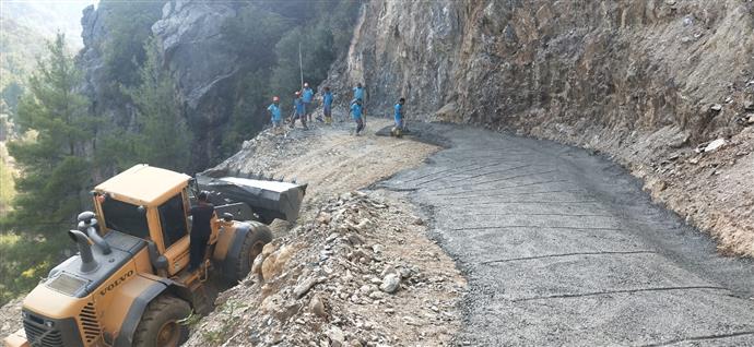 GÖRME ENGELLİ AZAMET KOÇ’UN YOL SORUNU ALANYA BELEDİYESİ İLE ÇÖZÜME KAVUŞTU GÖRME ENGELLİ AZAMET KOÇ’UN YOL SORUNU ALANYA BELEDİYESİ İLE ÇÖZÜME KAVUŞTU
