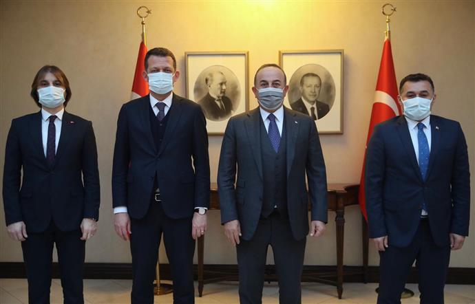 BAŞKAN YÜCEL’DEN ANKARA ÇIKARMASI 3 BAKANLA DEV ALANYA ZİRVESİ BAŞKAN YÜCEL’DEN ANKARA ÇIKARMASI 3 BAKANLA DEV ALANYA ZİRVESİ