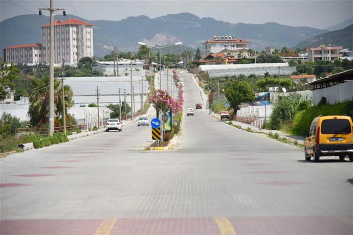 KONAKLI MAHALLESİ’NİN CADDE VE KALDIRIMLARI YENİLENİYOR KONAKLI MAHALLESİ’NİN CADDE VE KALDIRIMLARI YENİLENİYOR