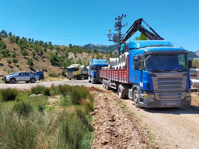 ALANYA BELEDİYESİ YAYLA YOLLARINDAKİ ÇALIŞMALARINI SIKLIKLA KULLANILAN GRUP YOLLARINDA YOĞUNLAŞTIRDI ALANYA BELEDİYESİ YAYLA YOLLARINDAKİ ÇALIŞMALARINI SIKLIKLA KULLANILAN GRUP YOLLARINDA YOĞUNLAŞTIRDI