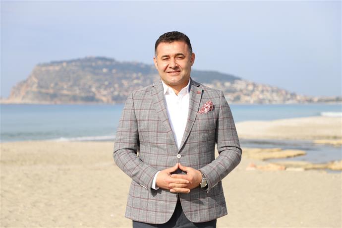 ALANYA NÜFUSU 1.5 MİLYONA YAKLAŞTI BAŞKAN YÜCEL’DEN VATANDAŞLARA AŞI VE REHAVETE KAPILMAMA ÇAĞRISI ALANYA NÜFUSU 1.5 MİLYONA YAKLAŞTI BAŞKAN YÜCEL’DEN VATANDAŞLARA AŞI VE REHAVETE KAPILMAMA ÇAĞRISI