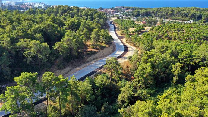 BATI MAHALLELERİNDE ASFALT SEFERBERLİĞİ SÜRÜYOR BATI MAHALLELERİNDE ASFALT SEFERBERLİĞİ SÜRÜYOR