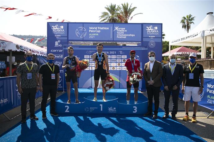 PARATRIATHLON DÜNYA KUPASI YARIŞLARI GERÇEKLEŞTİ PARATRIATHLON DÜNYA KUPASI YARIŞLARI GERÇEKLEŞTİ