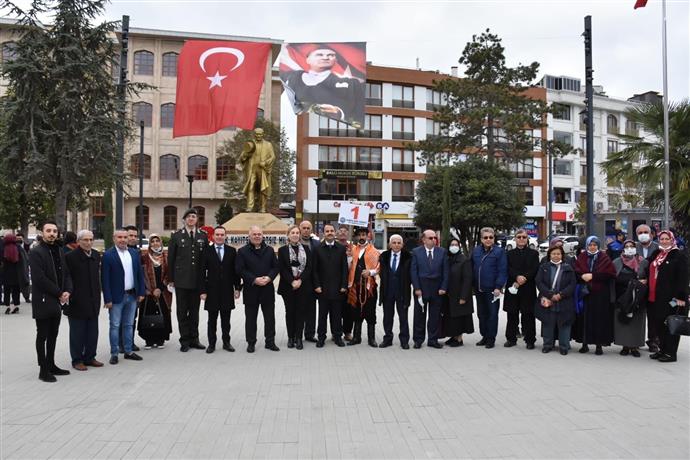 ÇATALCA ALAİYE ŞEHİTLERİ TÖRENLE ANILDI ÇATALCA ALAİYE ŞEHİTLERİ TÖRENLE ANILDI
